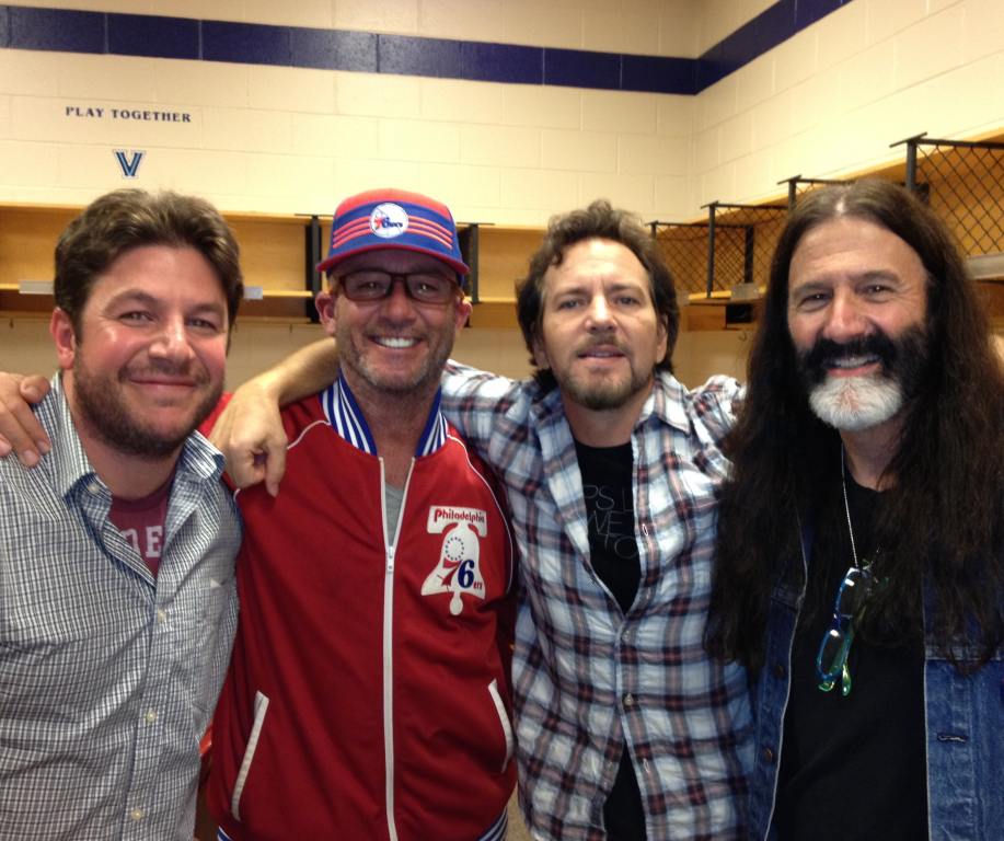 Nick McIlwain, Matt Cord, Eddie Vedder, and Pierre Robert