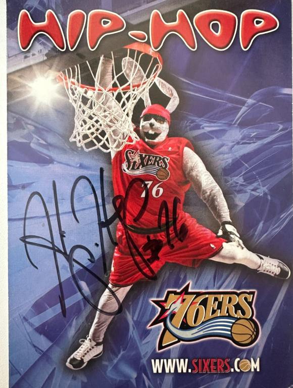 a sixers mascot photo card autographed by Hip hop