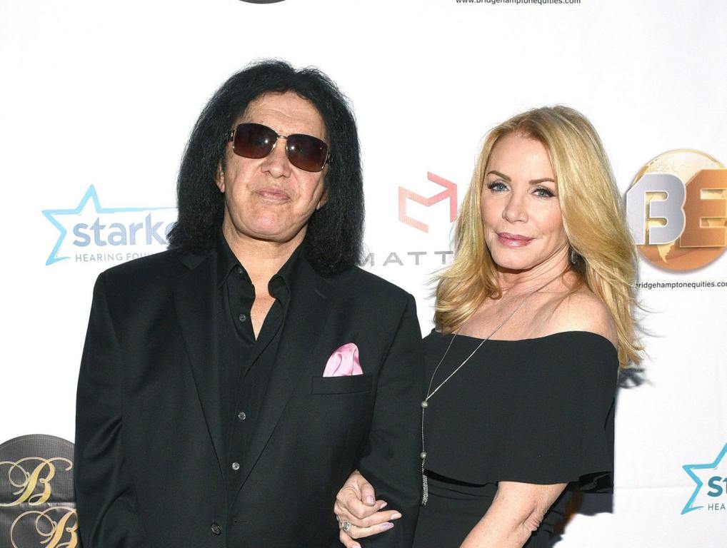 Shannon Tweed Simmons Shares Photos of Gene Simmons' Kidney Stones