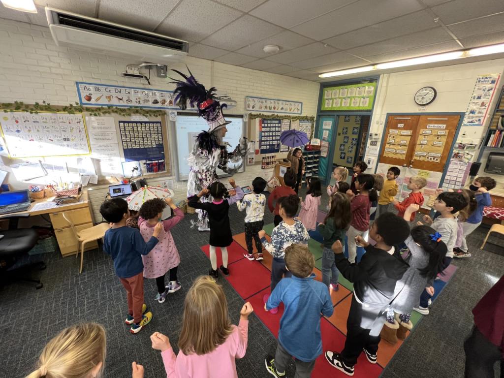 Kindergarten Mummers with Jacky Bam Bam