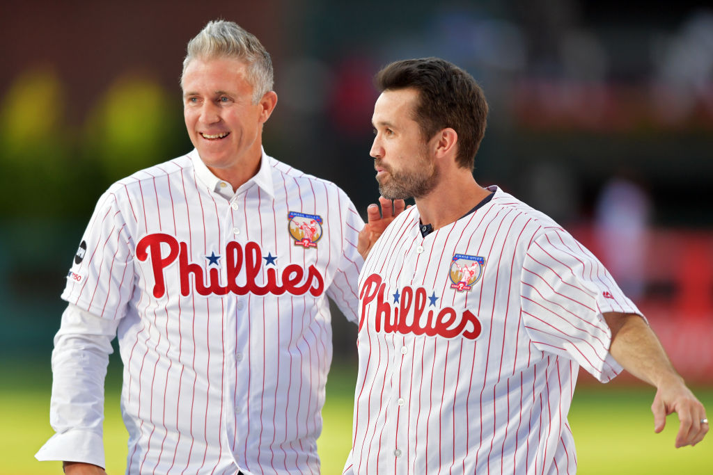 World Series 2022: Chase Utley and Rob McElhenney have a catch, 13