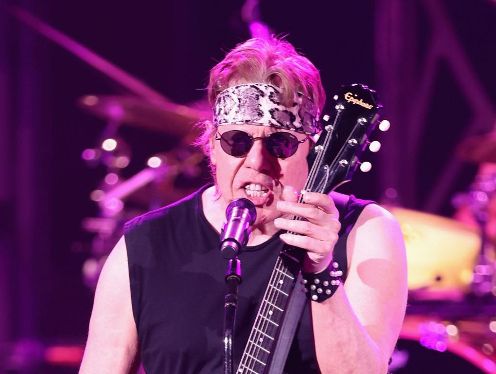 George Thorogood Diagnosed with 'Very Serious Medical Condition 