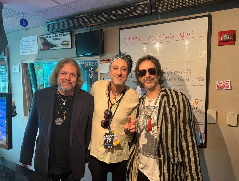 jacky bambam and the black crowes in studio