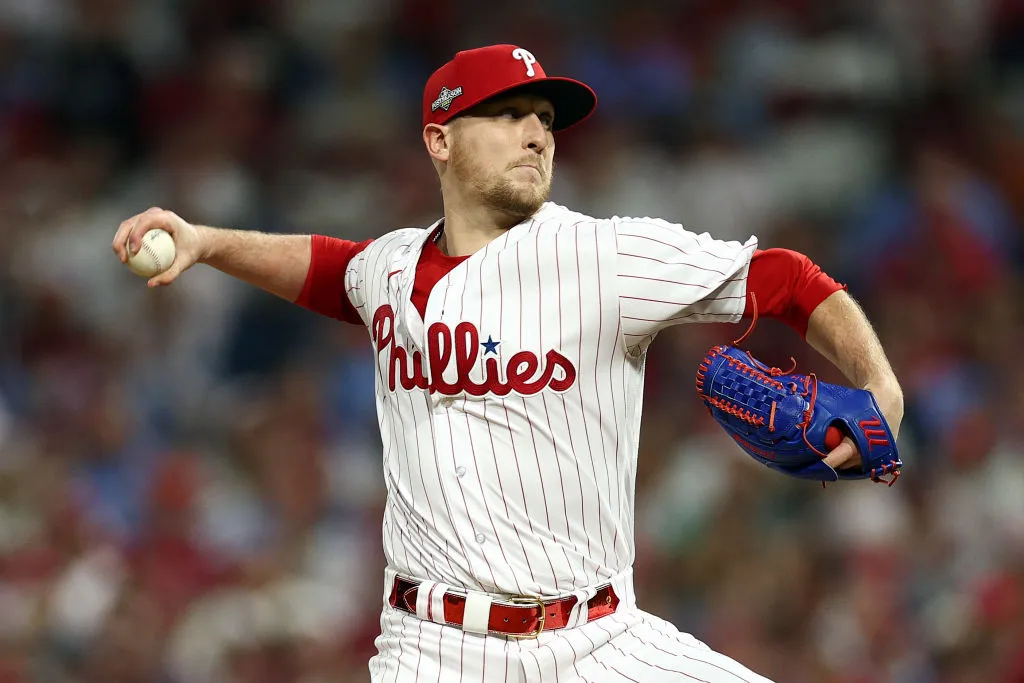 Jeff Hoffman #68 of the Philadelphia Phillies pitches against the Arizona Diamondbacks during the fifth inning in Game Seven of the Championship Series at Citizens Bank Park